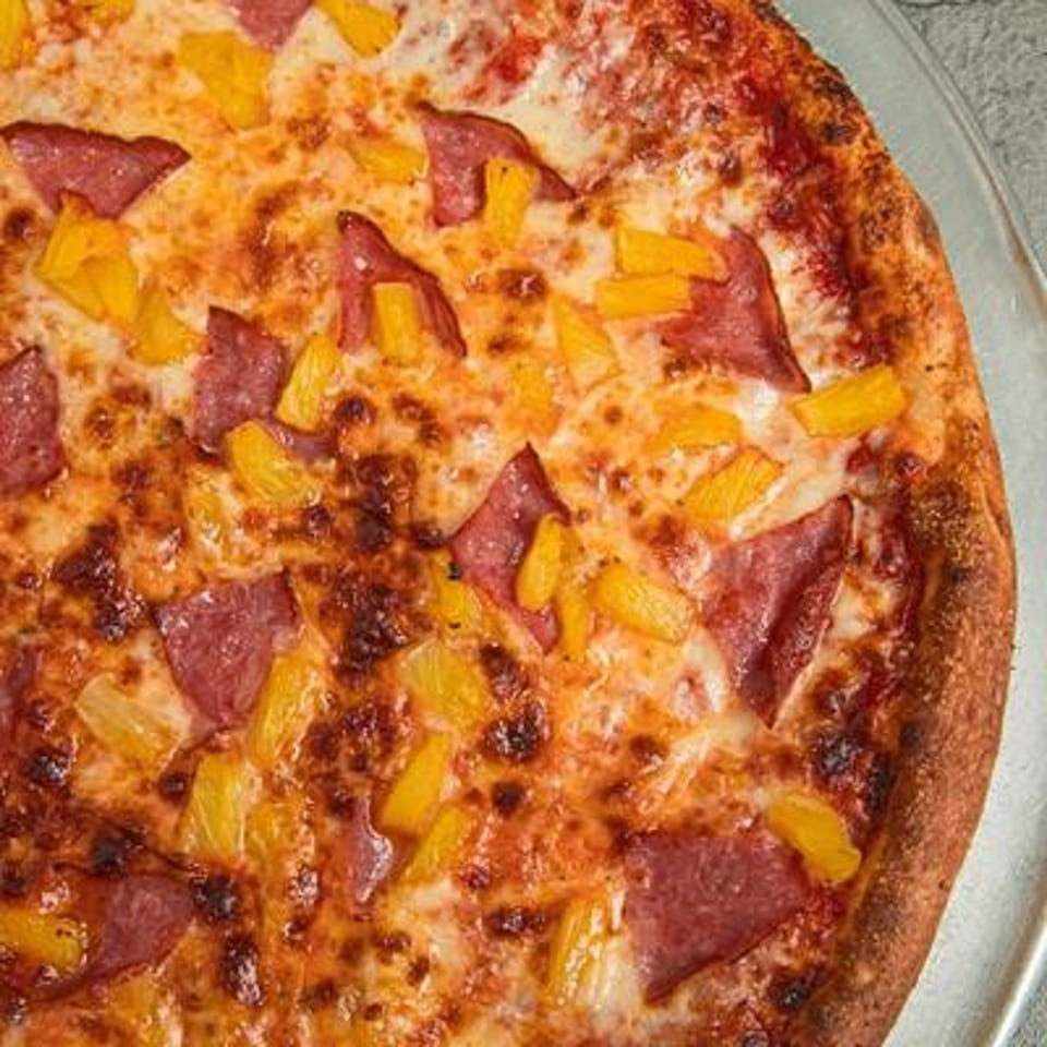 Delicious Hawaiian Pizza and More!